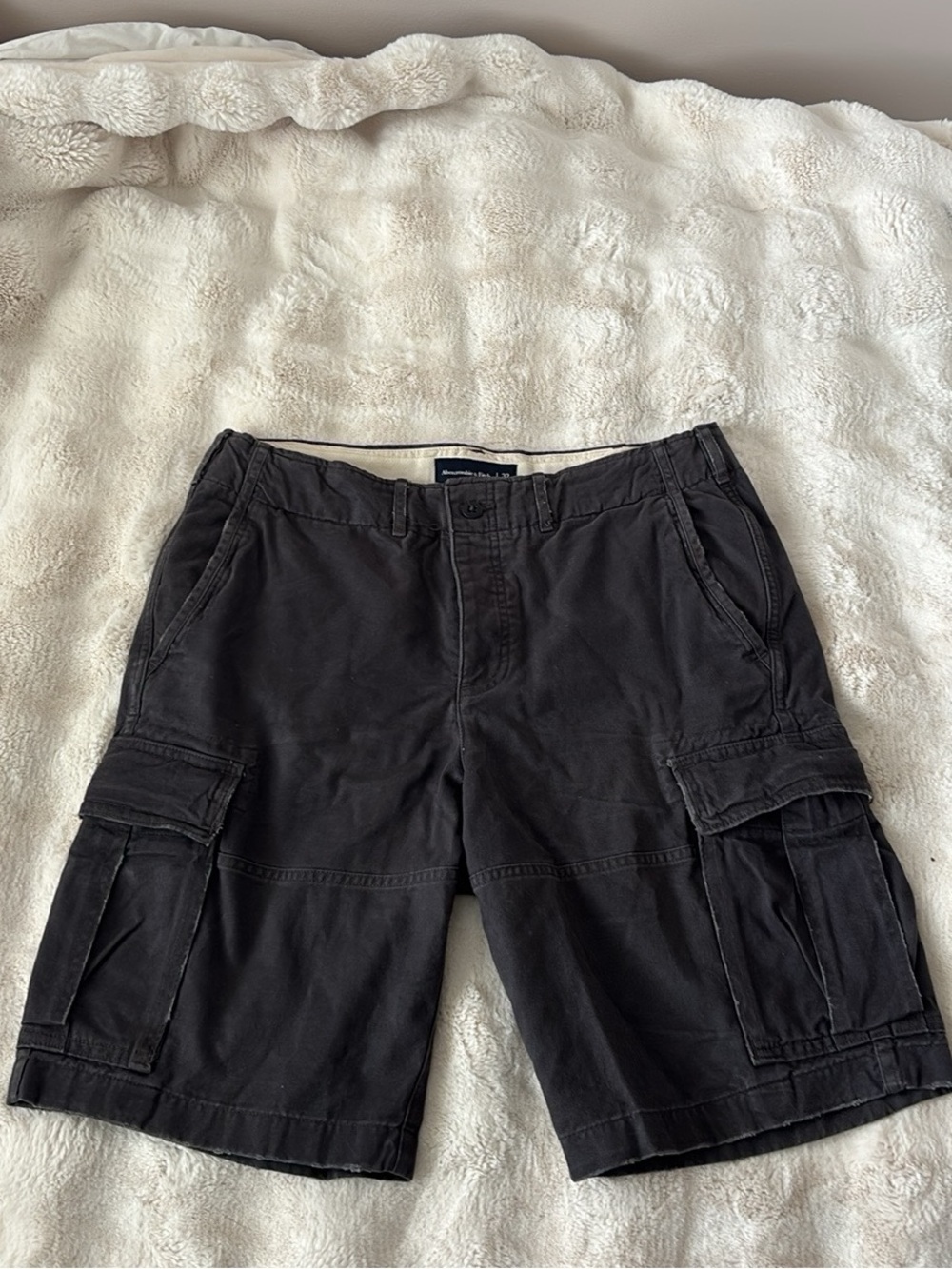 Classic Men's Black Cargo Shorts